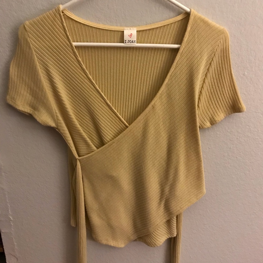 Wrap top